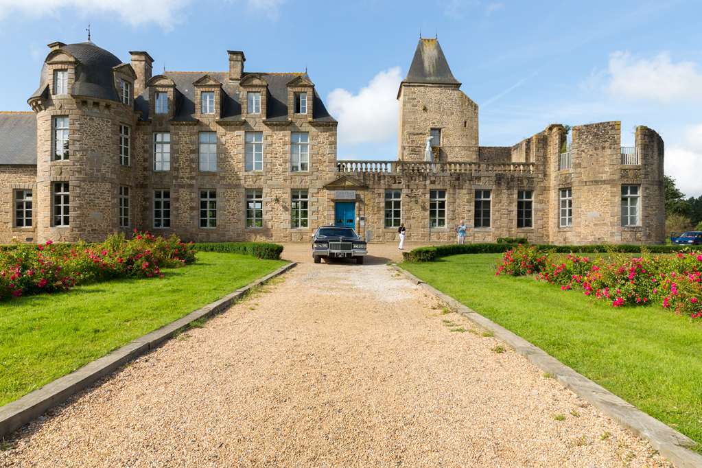 Chateau Du Bois-Guy Golf Parigné Exterior foto